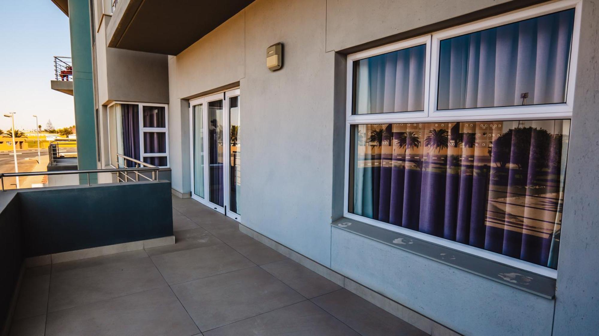 Atlantic Apartments Swakopmund Exterior photo