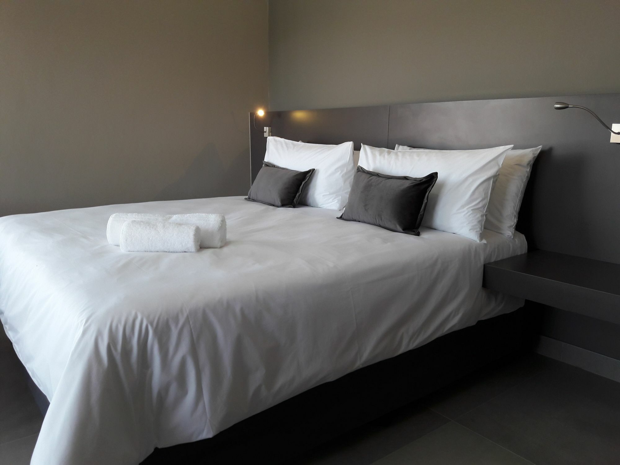 Atlantic Apartments Swakopmund Exterior photo